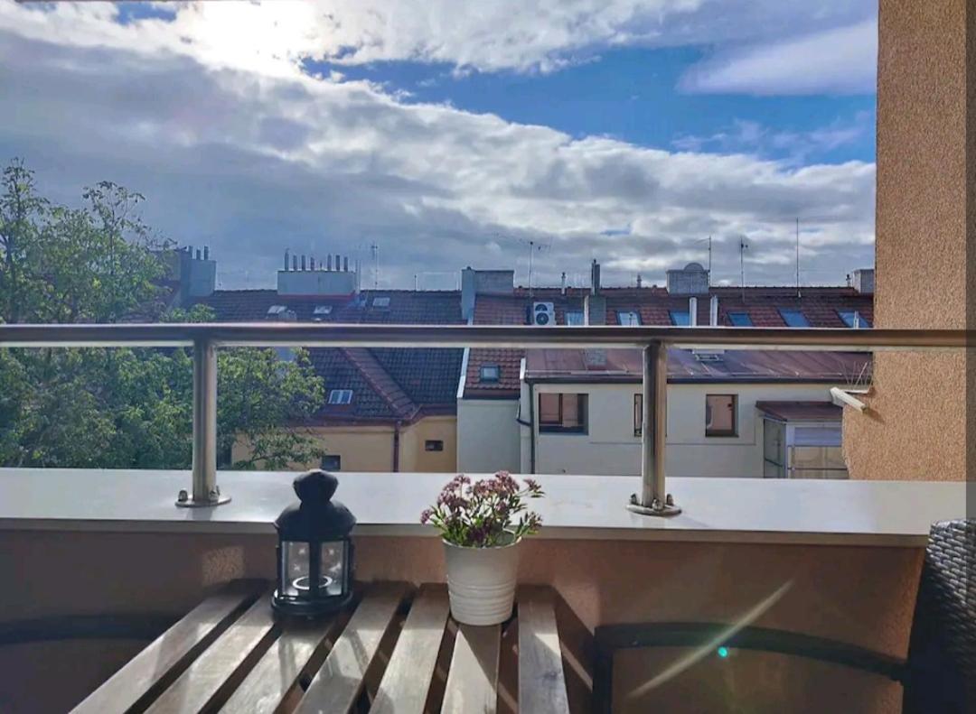 Cozy Rooftop With Balcony Prag Exterior foto